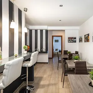 B&B Sicilia , Aeroporto di Catania Fontana Rossa Italia